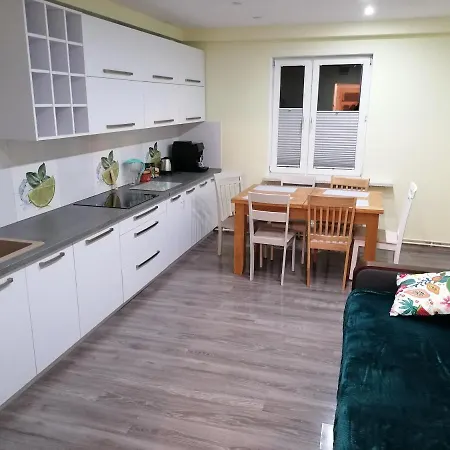 Dabrowka * Nowy Sącz